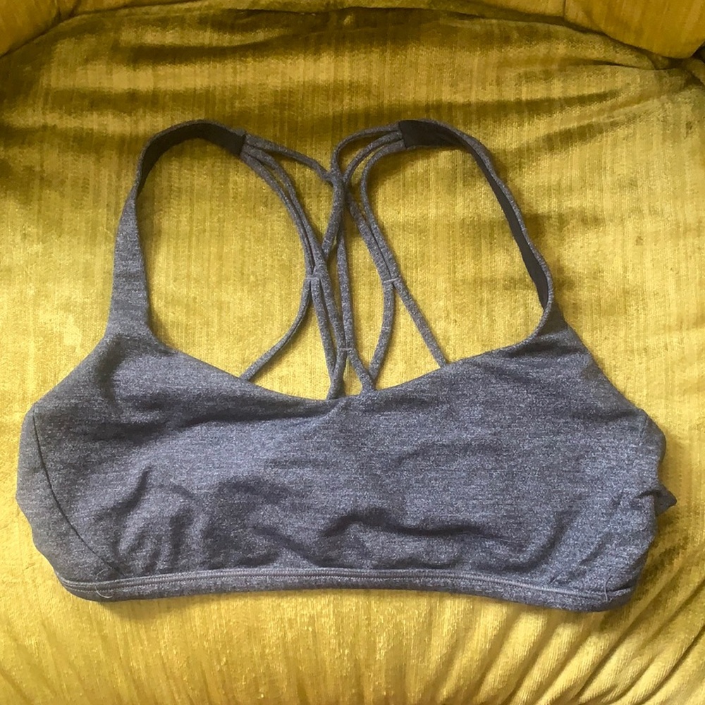 Lululemon Free to be Zen Bra